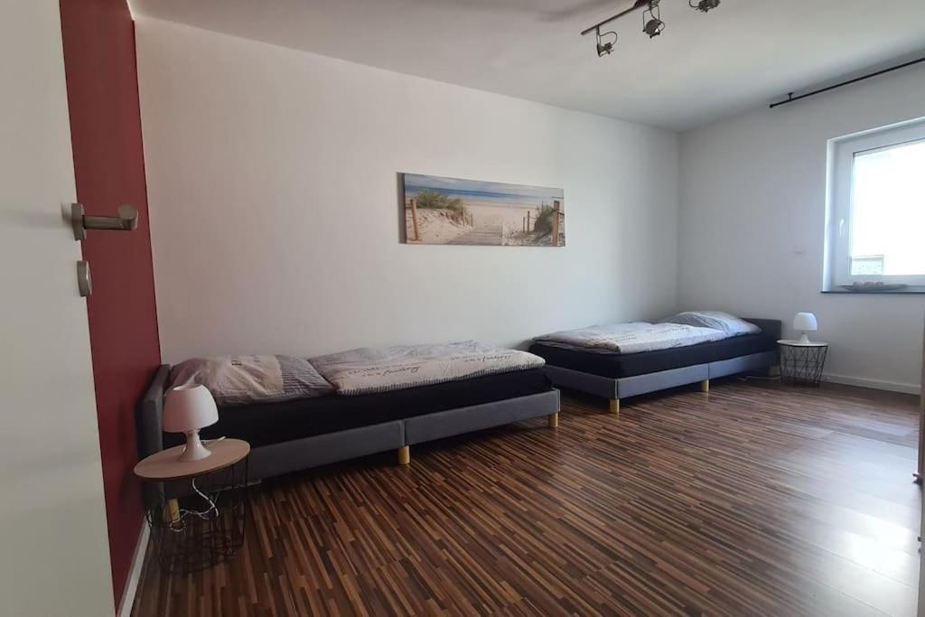 Grosse Moderne Ferienwohnung Auch Als Monteur Unterkunft Nutzbar, In Stolberg - Vicht Stolberg (Rhineland) Exterior foto