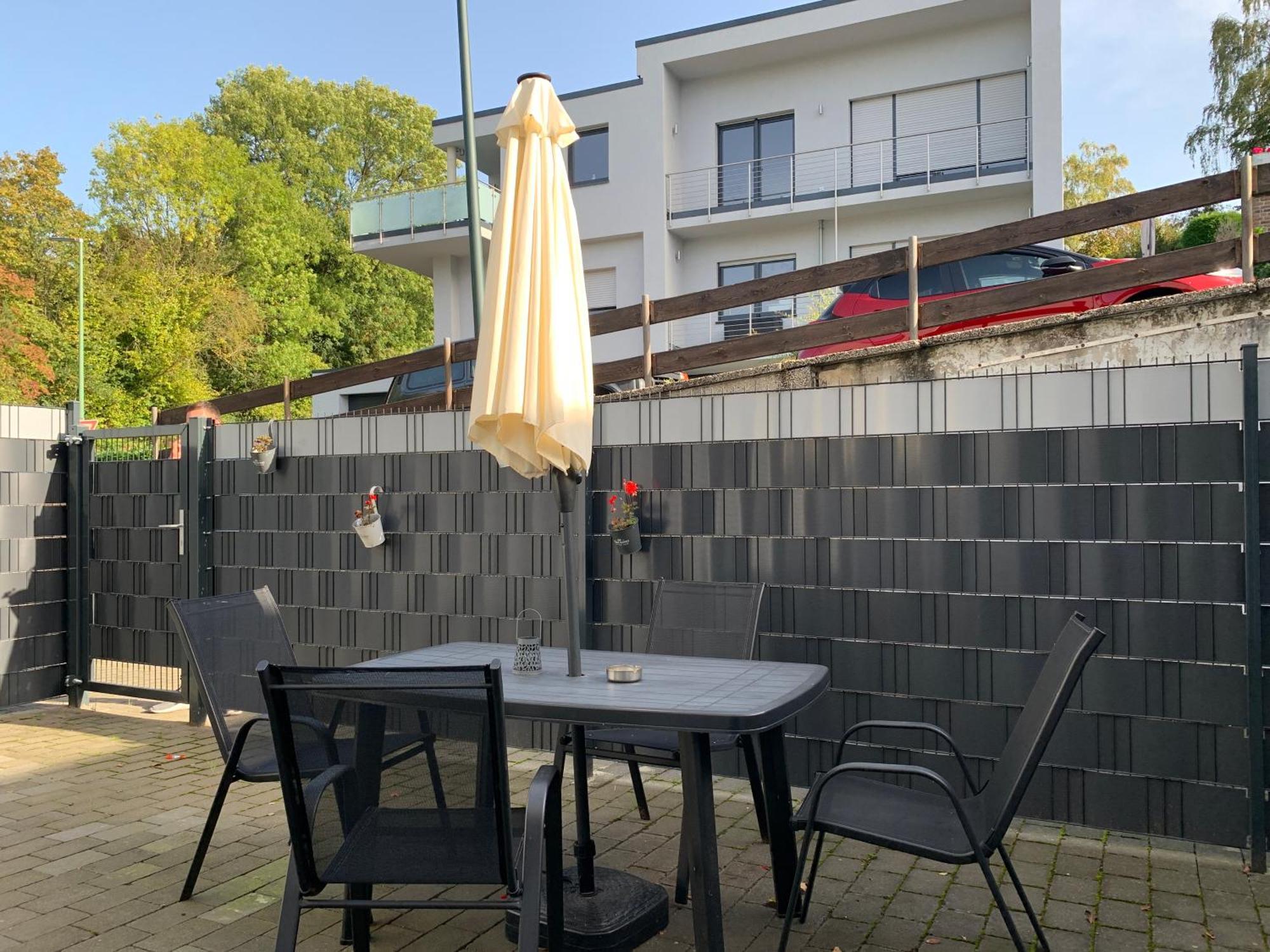 Grosse Moderne Ferienwohnung Auch Als Monteur Unterkunft Nutzbar, In Stolberg - Vicht Stolberg (Rhineland) Exterior foto